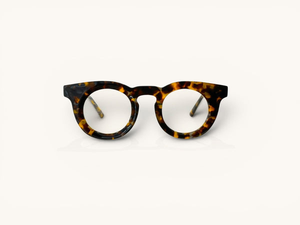 Anteojos ópticos premium tortoise vista frontal - Gogo Premium Tortoise - Fibra Eyewear
